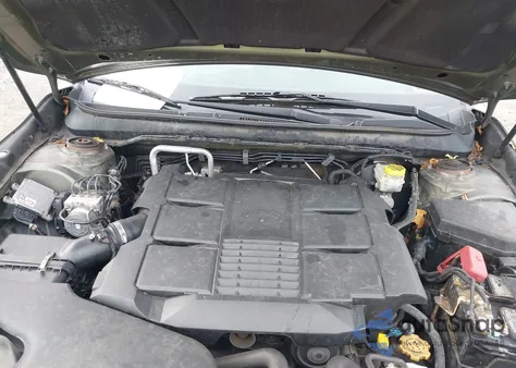 2017 Subaru Outback 3.6R Limited from USA, damaged, VIN 4S4BSENC8H3242639